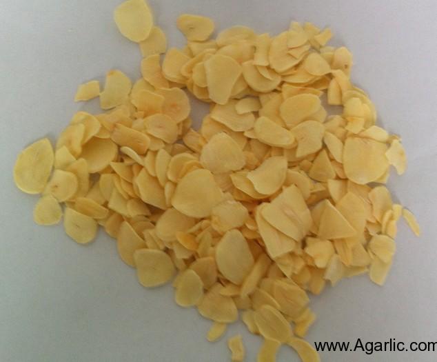 Dehydrated Garlic Flakes Without Root